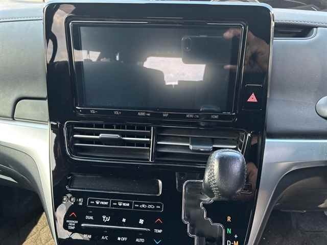 Toyota ESTIMA 2019 8464882-6