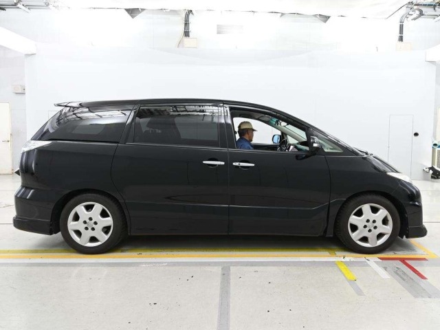 Toyota ESTIMA 2009 8464895-3