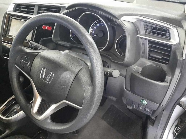 Honda FIT 2016 8474658-9