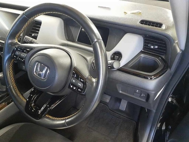 Honda FIT 2023 8474660-9