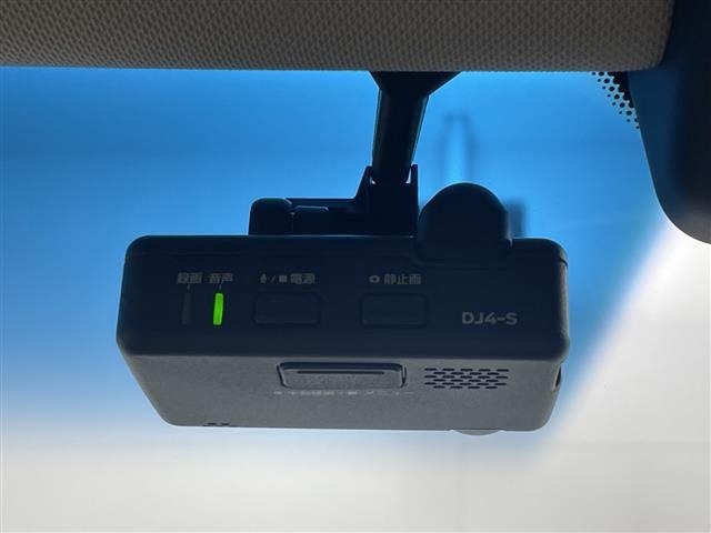 Nissan FUGA 2016 8478368-1