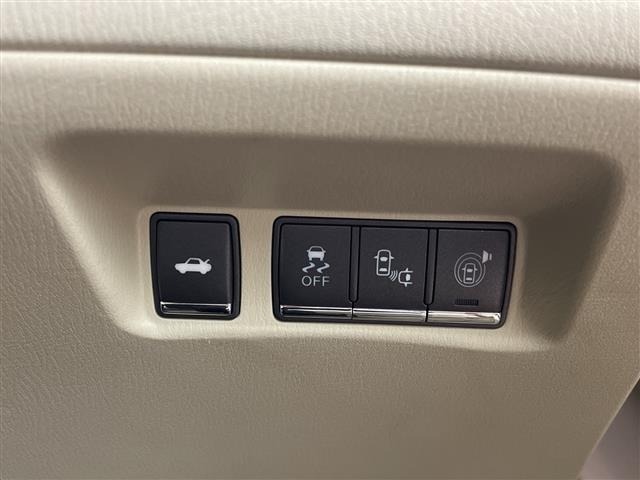 Nissan FUGA 2016 8478368-5