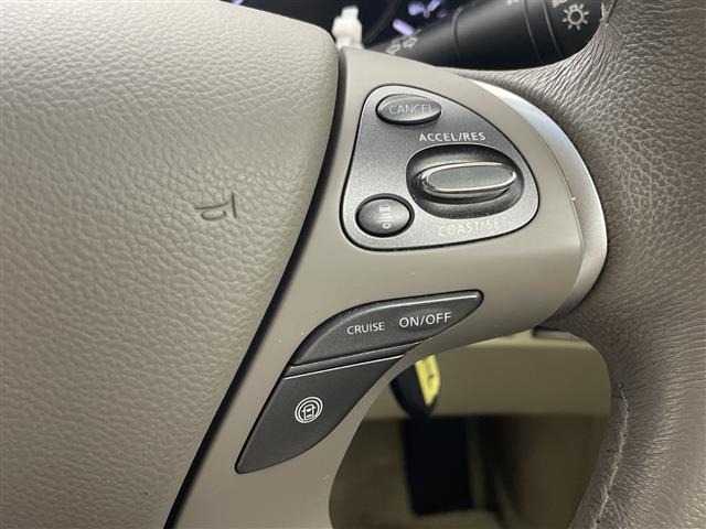 Nissan FUGA 2016 8478368-9