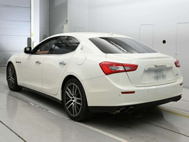 Maserati GHIBLI 2015 8473087-6