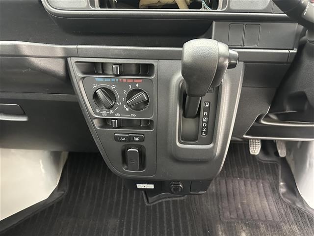 Daihatsu HIJET VAN 2018 8476364-18