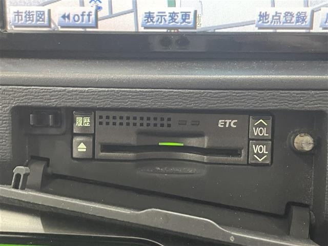 Toyota ISIS 2007 8469379-9