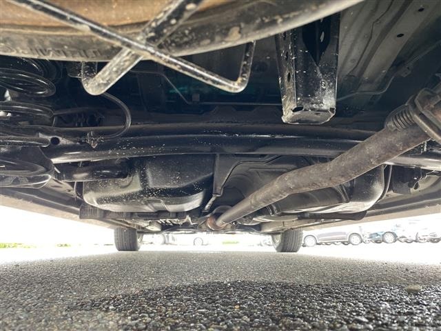 Toyota ISIS 2006 8469394-13