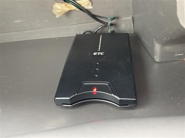 Toyota ISIS 2006 8469394-5