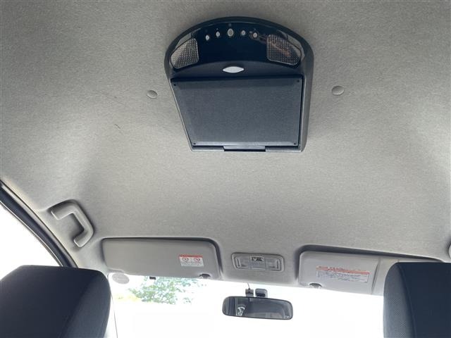 Toyota ISIS 2006 8469394-6