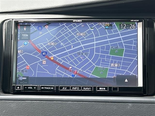 Toyota ISIS 2008 8469398-13
