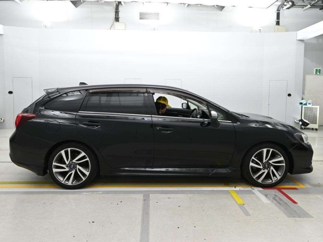 Subaru LEVORG 2017 8475987-3