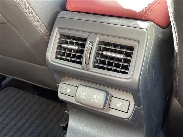 Subaru LEVORG 2022 8476117-5