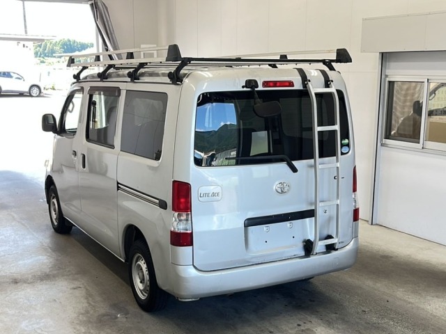 Toyota LITEACE VAN 2015 8478774-5