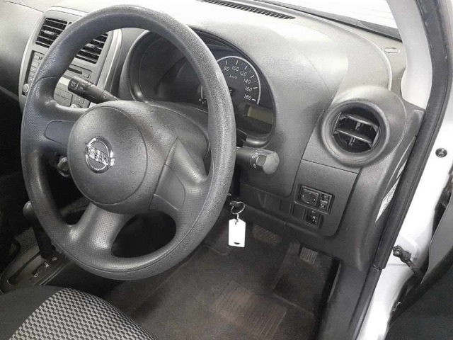 Nissan MARCH 2013 8466286-9