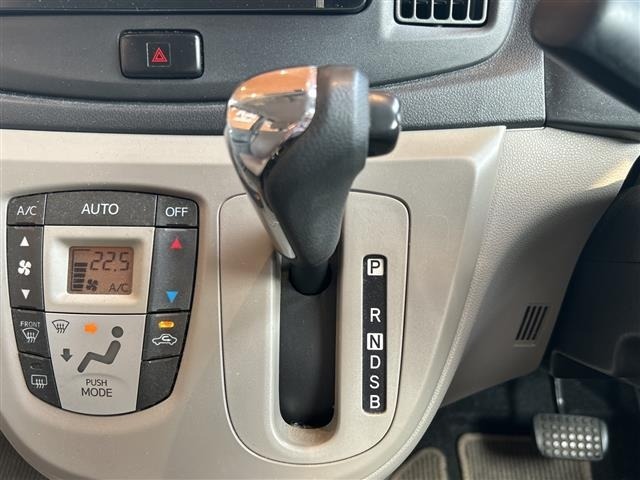 Toyota PIXIS EPOCH 2013 8474501-3