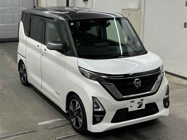Nissan ROOX 2020 8475755-0