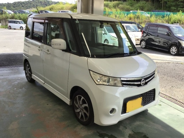 Nissan ROOX 2011 8475756-3