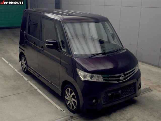 Nissan ROOX 2011 8476284-0