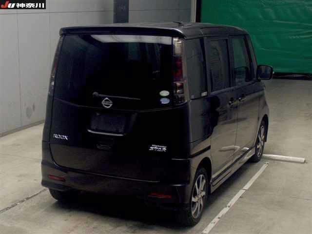 Nissan ROOX 2011 8476284-4