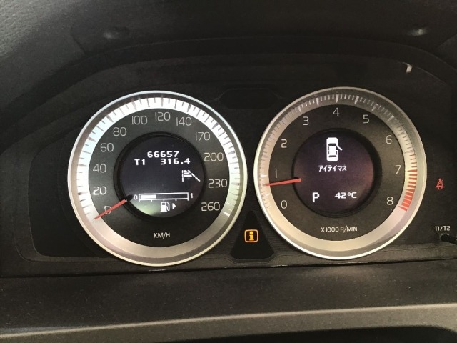 Volvo S60 2011 8465123-8