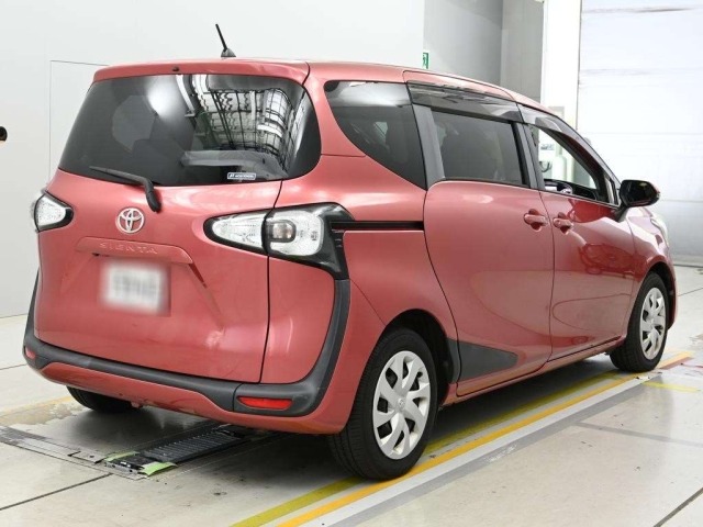 Toyota SIENTA 2017 8473936-1