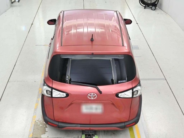 Toyota SIENTA 2017 8473936-8