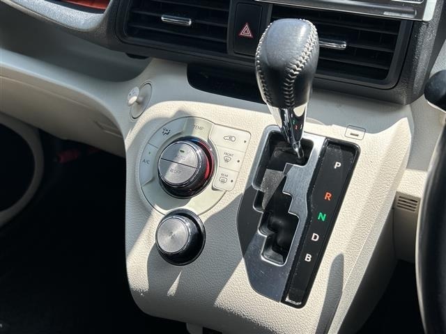 Toyota SIENTA 2016 8475081-10