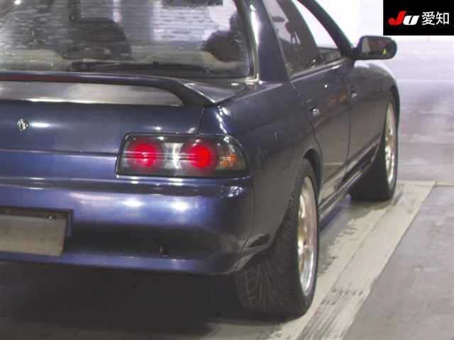 Nissan SKYLINE 1992 8478360-8