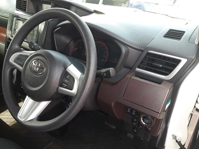 Toyota TANK 2019 8472235-9