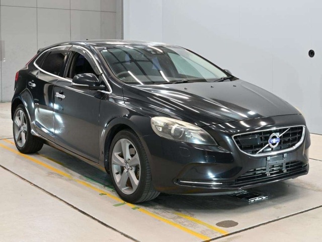 Volvo V40 2013 8465215-5
