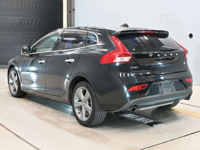 Volvo V40 2013 8465215-6