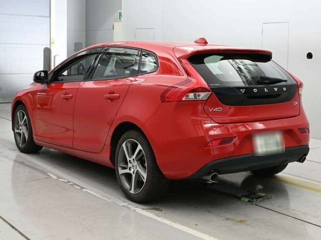 Volvo V40 2017 8465242-6