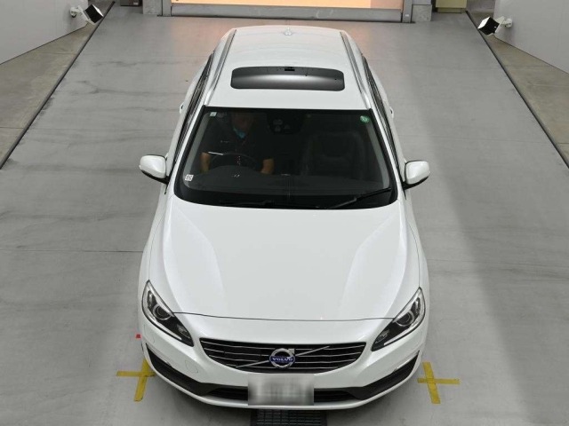 Volvo V60 2013 8466736-7