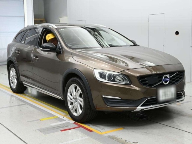 Volvo V60 2017 8466744-5