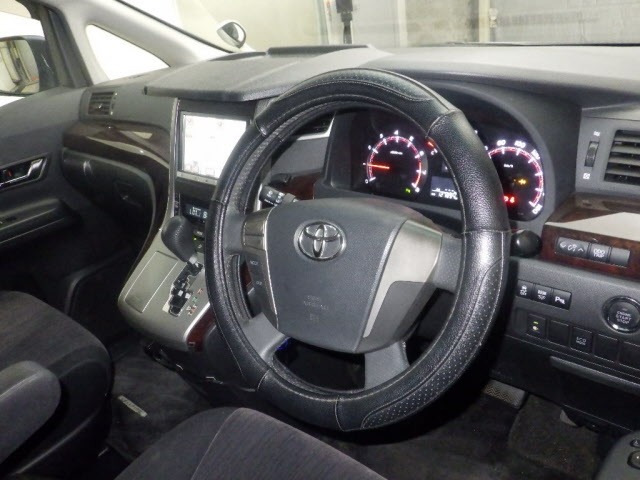 Toyota VELLFIRE 2013 8475331-3