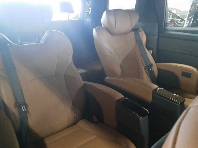 Toyota VELLFIRE 2025 8475370-11
