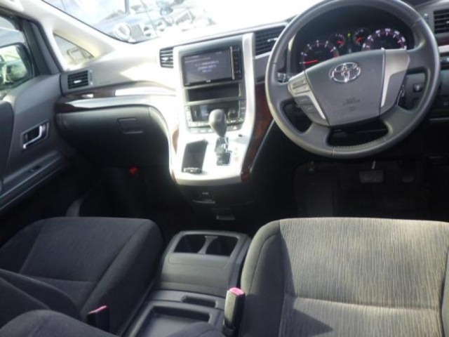 Toyota VELLFIRE 2012 8475390-3