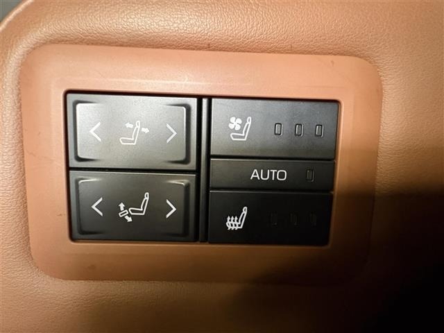 Toyota VELLFIRE 2024 8475802-13