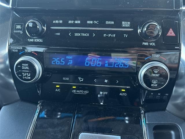 Toyota VELLFIRE 2018 8475839-10