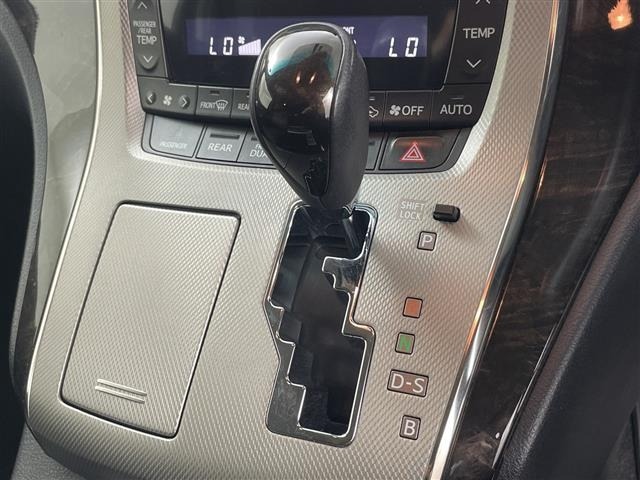 Toyota VELLFIRE 2012 8475875-17