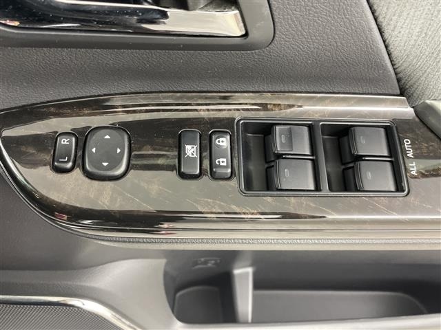 Toyota VELLFIRE 2012 8475875-9