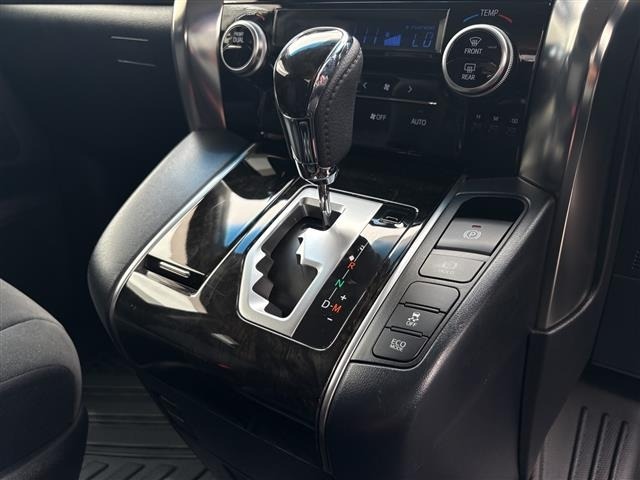 Toyota VELLFIRE 2015 8475884-1