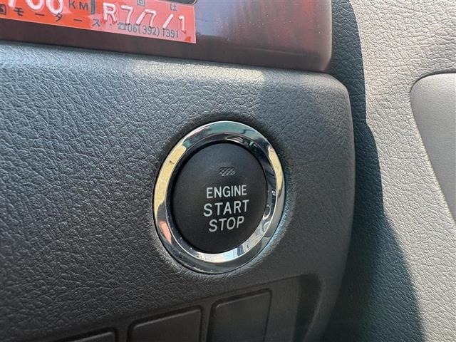 Toyota VELLFIRE 2008 8475914-2