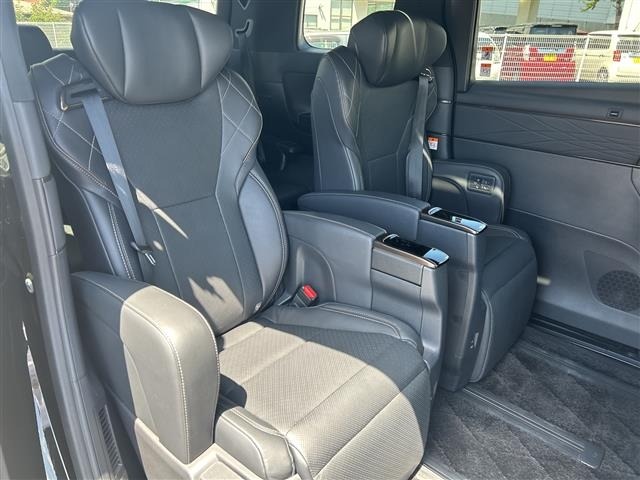 Toyota VELLFIRE 2023 8475929-12