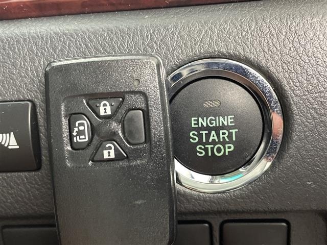 Toyota VELLFIRE 2013 8475988-1