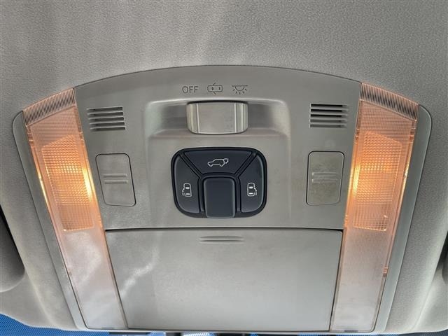 Toyota VELLFIRE 2013 8475990-1