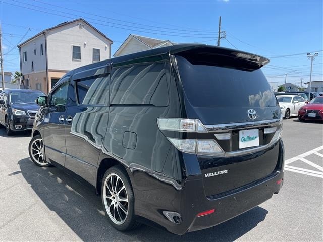 Toyota VELLFIRE 2013 8475990-13