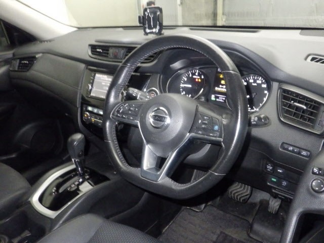 Nissan X-TRAIL 2018 8474820-3