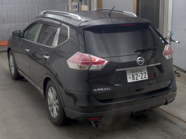 Nissan X-TRAIL 2016 8474824-1