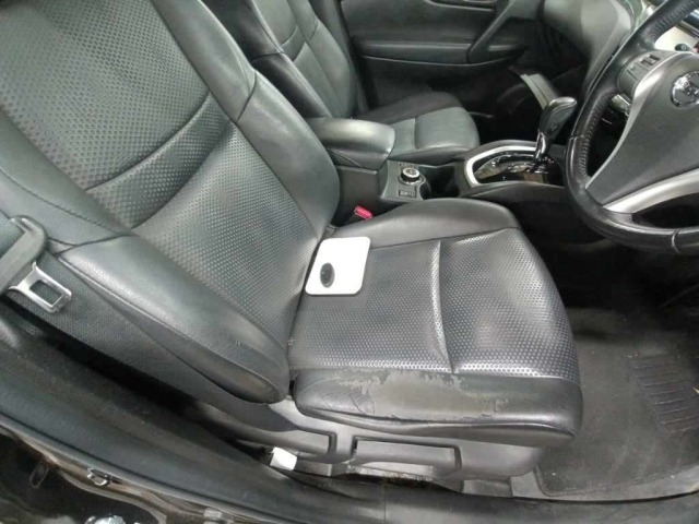 Nissan X-TRAIL 2015 8474861-10